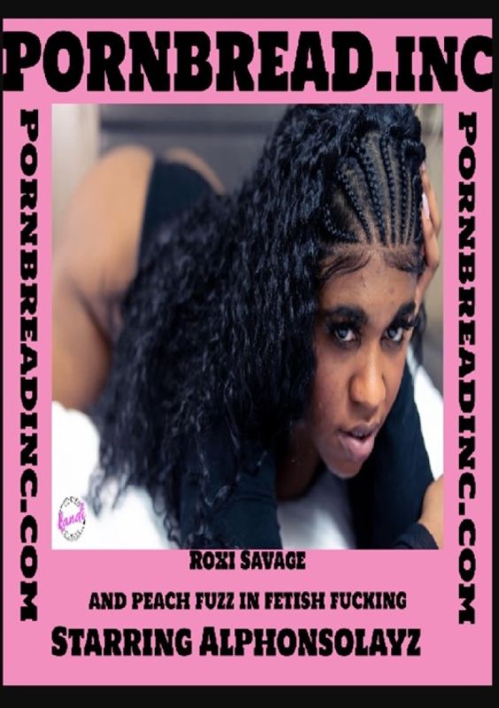 Roxi Savage 和 Peach Fuzz 的戀物癖性愛