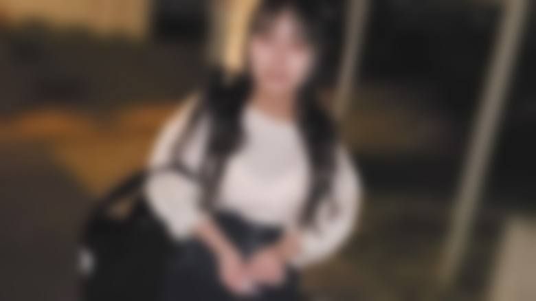 巨乳舞蹈部。住宿特濃中出。這制服妹子實際上&hellip;