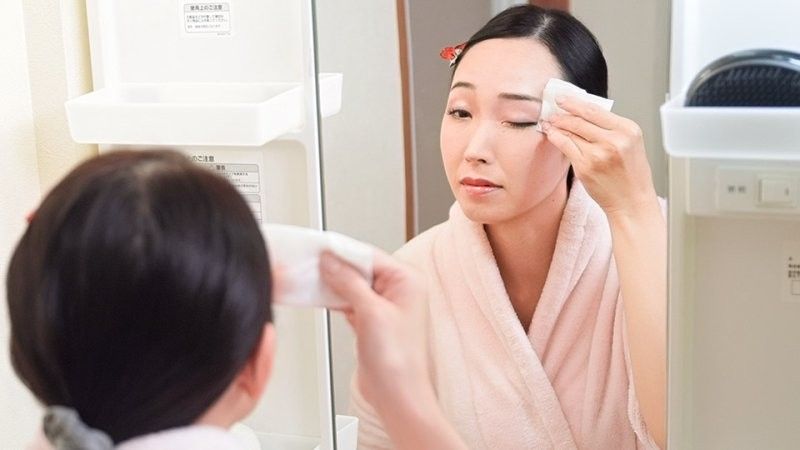 Makeup-Free Mature Woman ~ Sakura-san