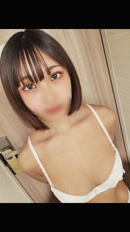 【無】元アイドルのラテン系スレンダー美少女。嫌がる18歳のメス穴に無理やり肉棒をぶち込み中出し。